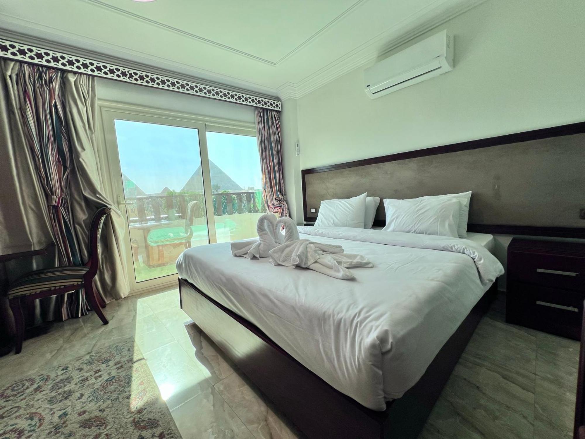 El Aida Pyramids View Hotel Kafret el-Gabal Eksteriør billede