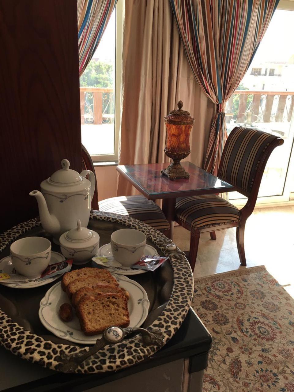 El Aida Pyramids View Hotel Kafret el-Gabal Eksteriør billede