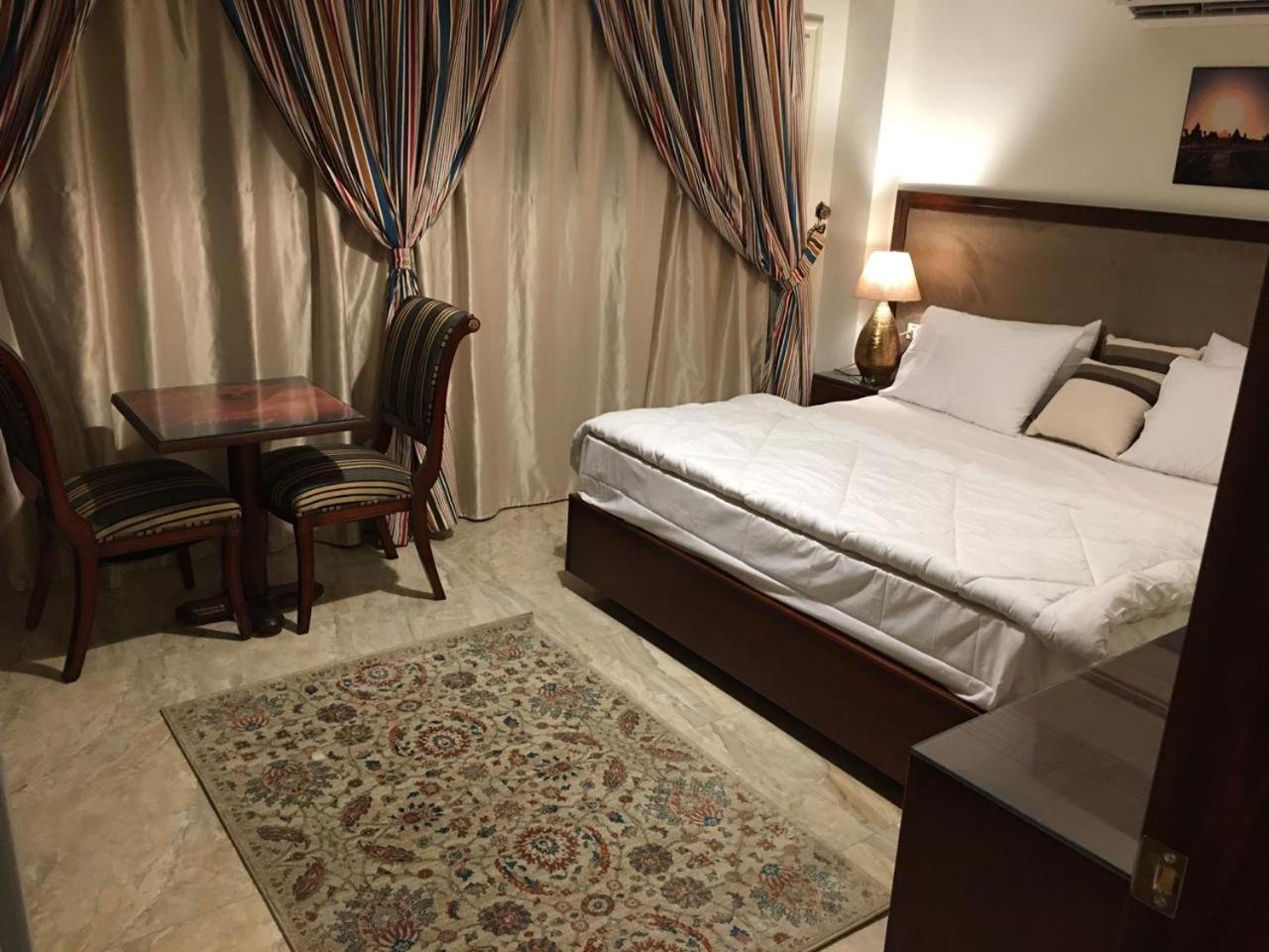 El Aida Pyramids View Hotel Kafret el-Gabal Eksteriør billede