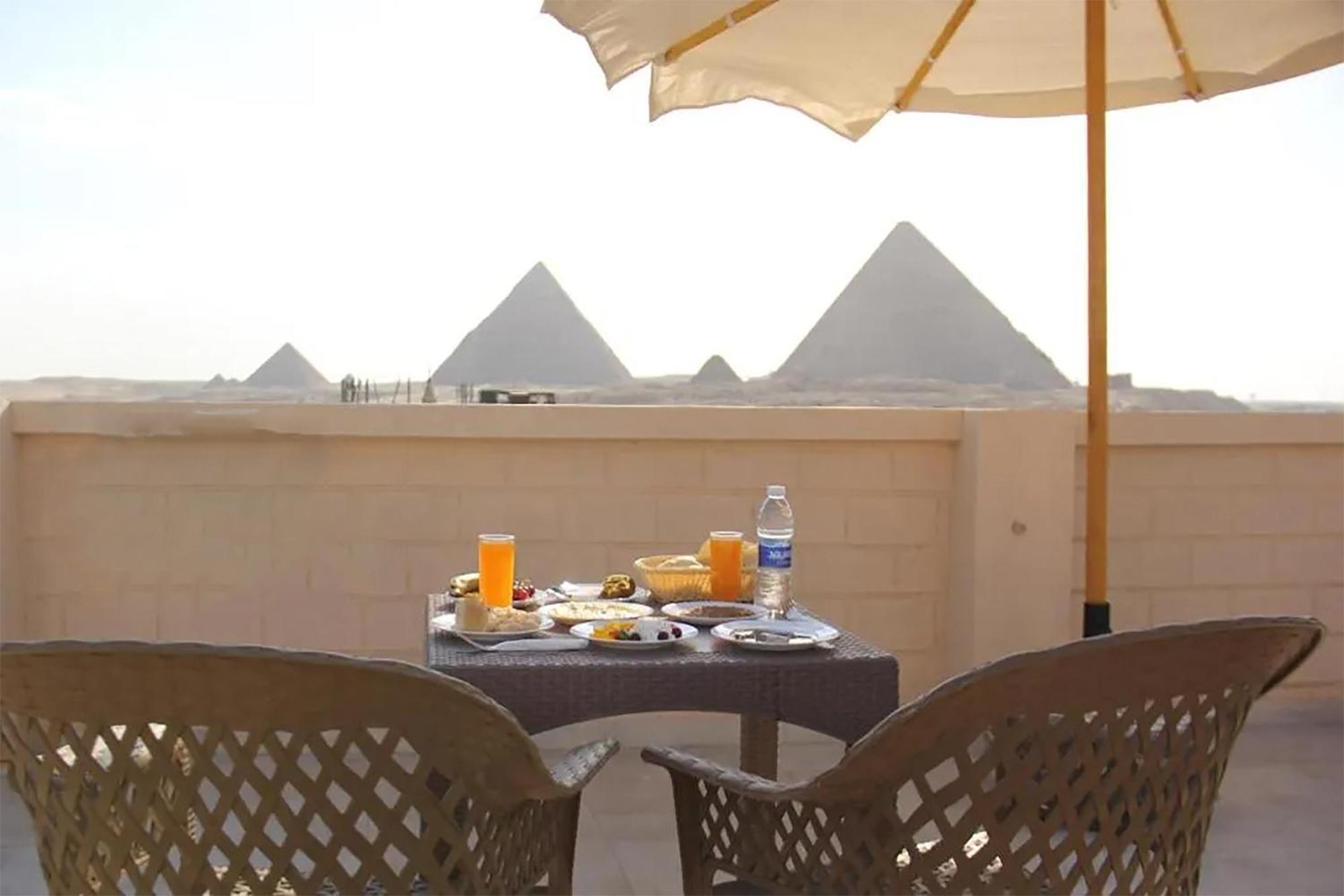 El Aida Pyramids View Hotel Kafret el-Gabal Eksteriør billede