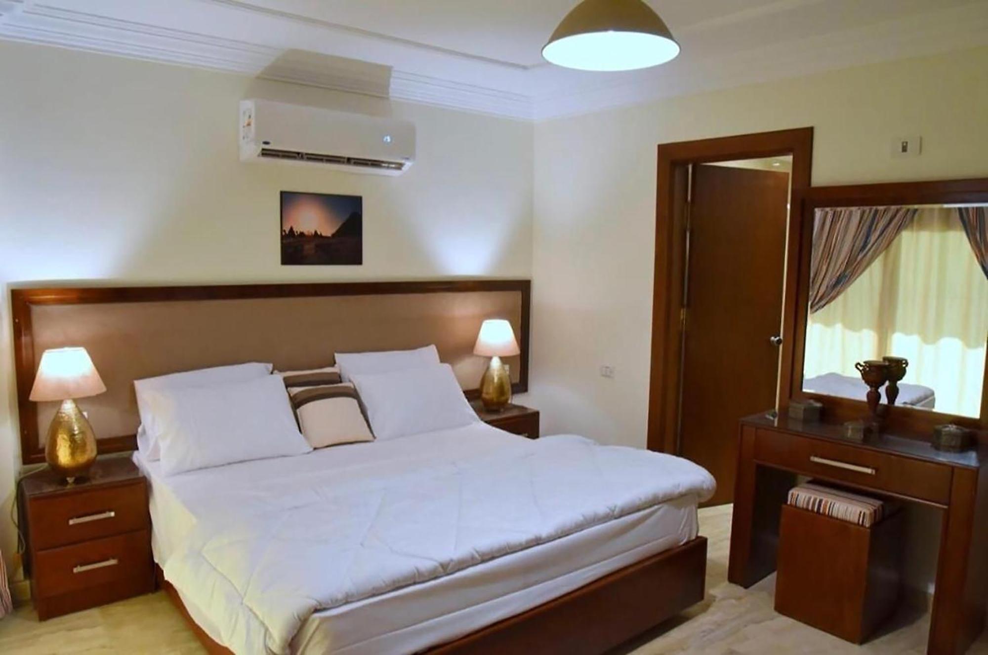 El Aida Pyramids View Hotel Kafret el-Gabal Eksteriør billede